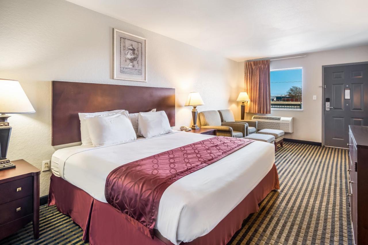 Americas Best Value Inn Нью Браунфелс Экстерьер фото