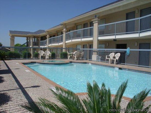 Americas Best Value Inn Нью Браунфелс Экстерьер фото