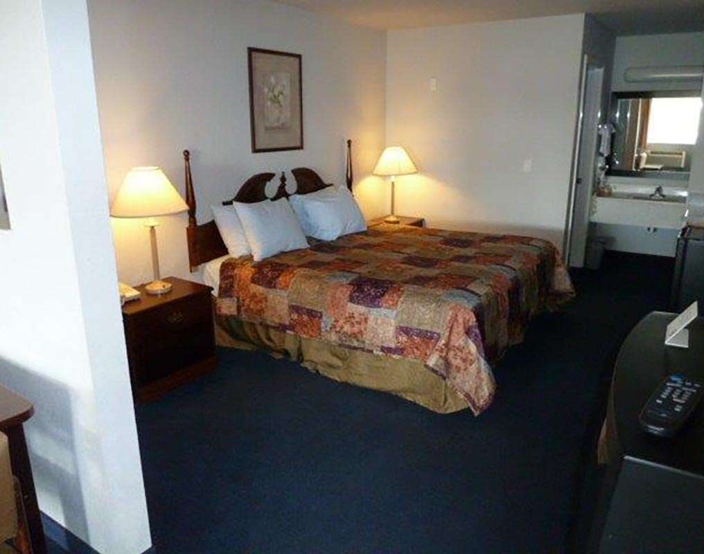 Americas Best Value Inn Нью Браунфелс Номер фото